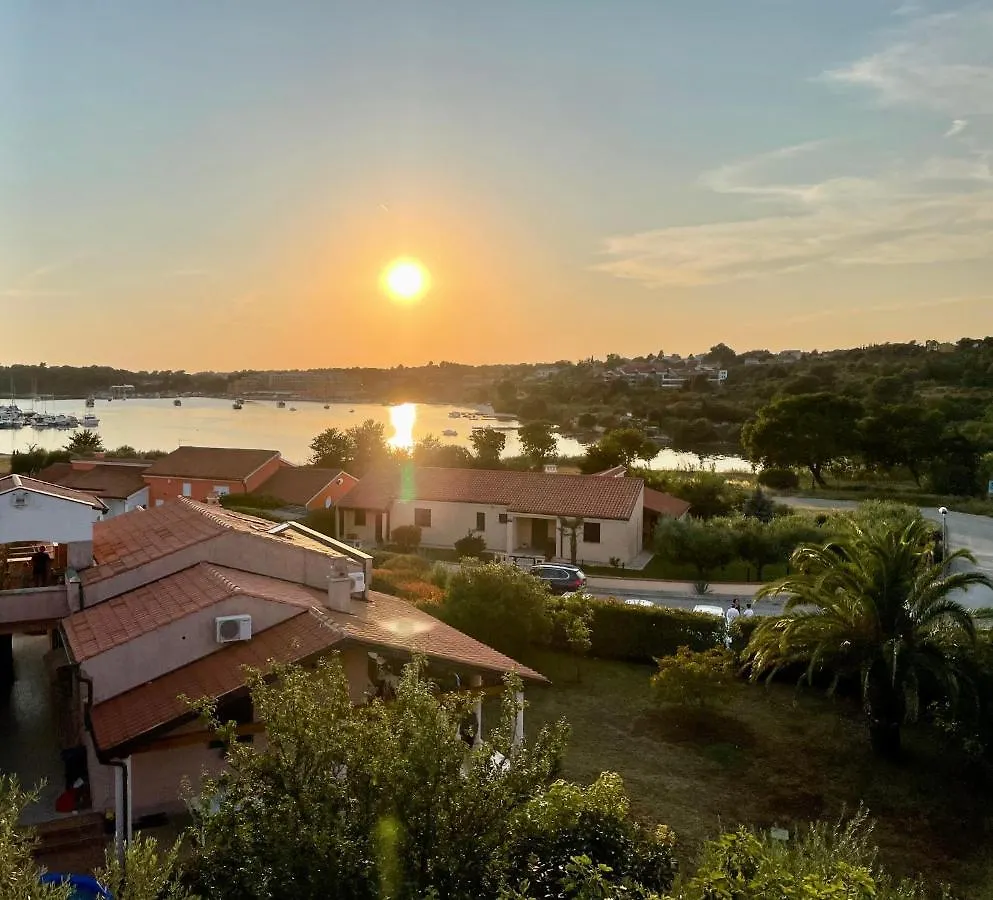 Apartment Volme Inventum بنجول 0*,