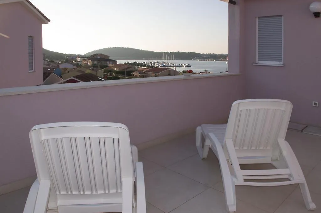 Apartment Volme Inventum بنجول